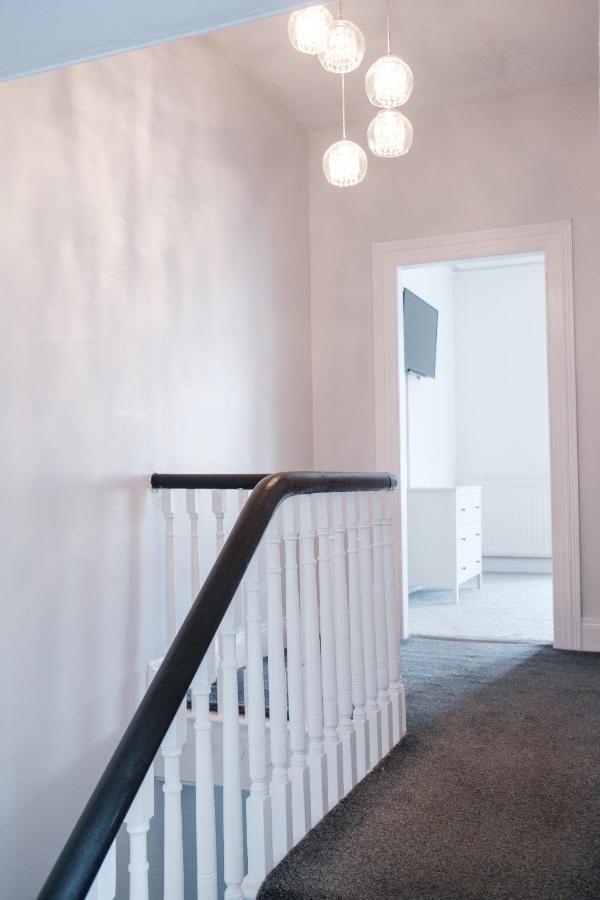 Gorgeous 3 Bedroom Victorian Townhouse Lisburn Dış mekan fotoğraf