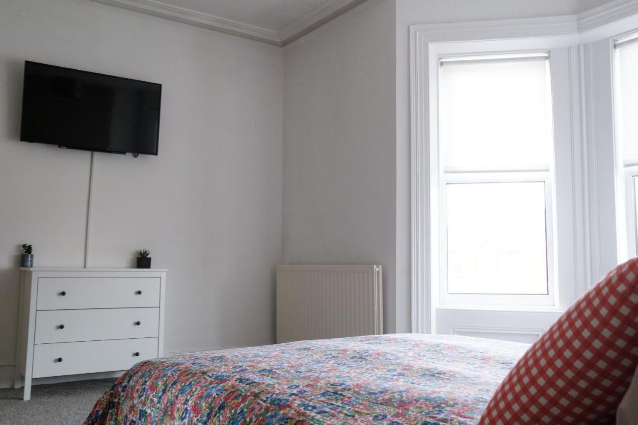 Gorgeous 3 Bedroom Victorian Townhouse Lisburn Dış mekan fotoğraf
