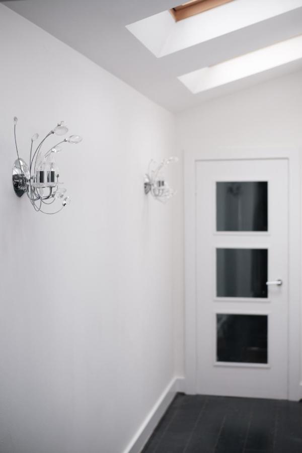 Gorgeous 3 Bedroom Victorian Townhouse Lisburn Dış mekan fotoğraf